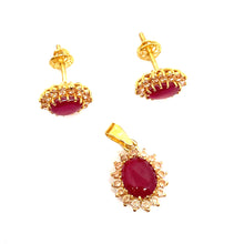 22k Gold Stone Pendant Set