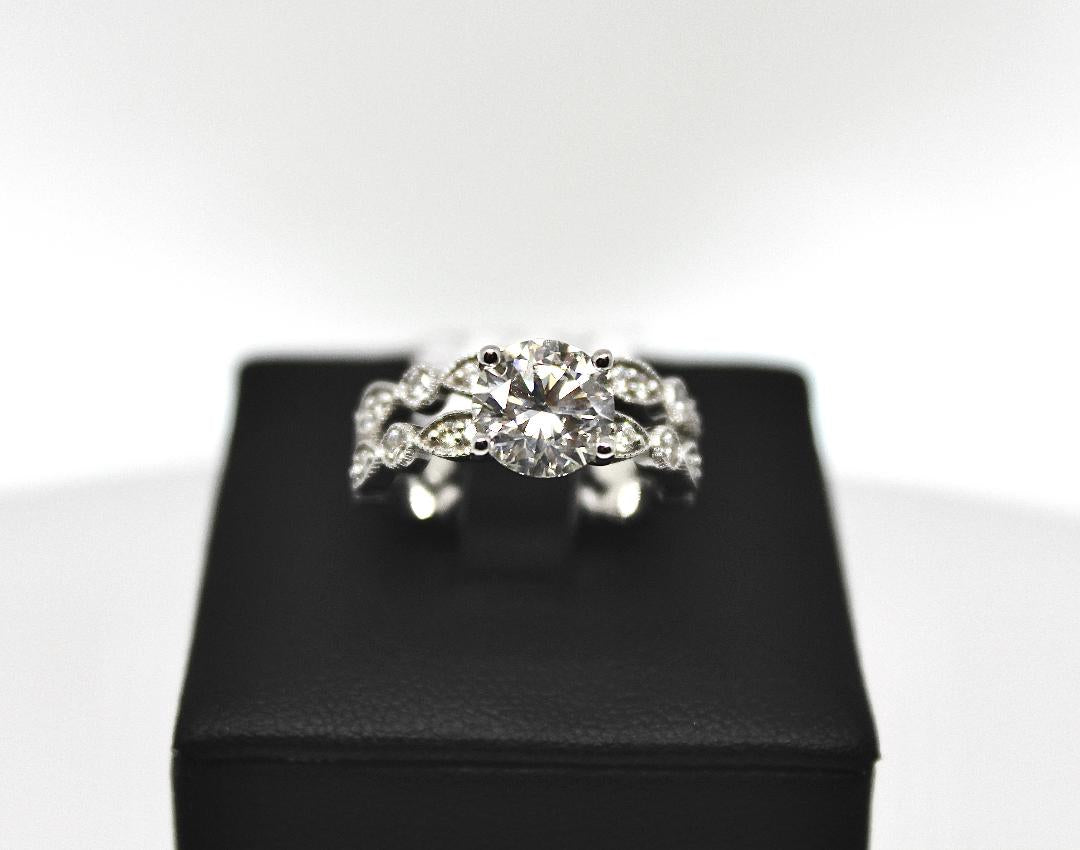 Engagement Ring - 5.30gm