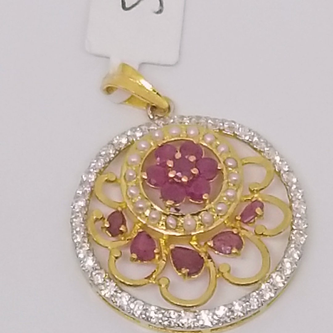 22k Gold Pendent set