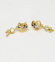 22K Gold Heart Shaped Drop Earrings/Studs