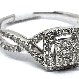 Engagement Diamond Ring