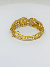 22K Gold Bangle