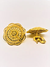 22K Gold Traditional Studs/Earrings