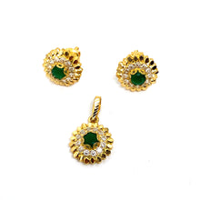22k Gold Emerald Pendent Set