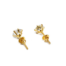 18k Gold Studs with Zirconia
