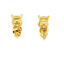 22k Gold Studs with Zirconia